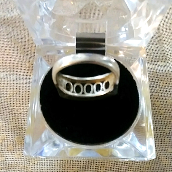 925 Sterling Gemstone Ring - Picture 5 of 6